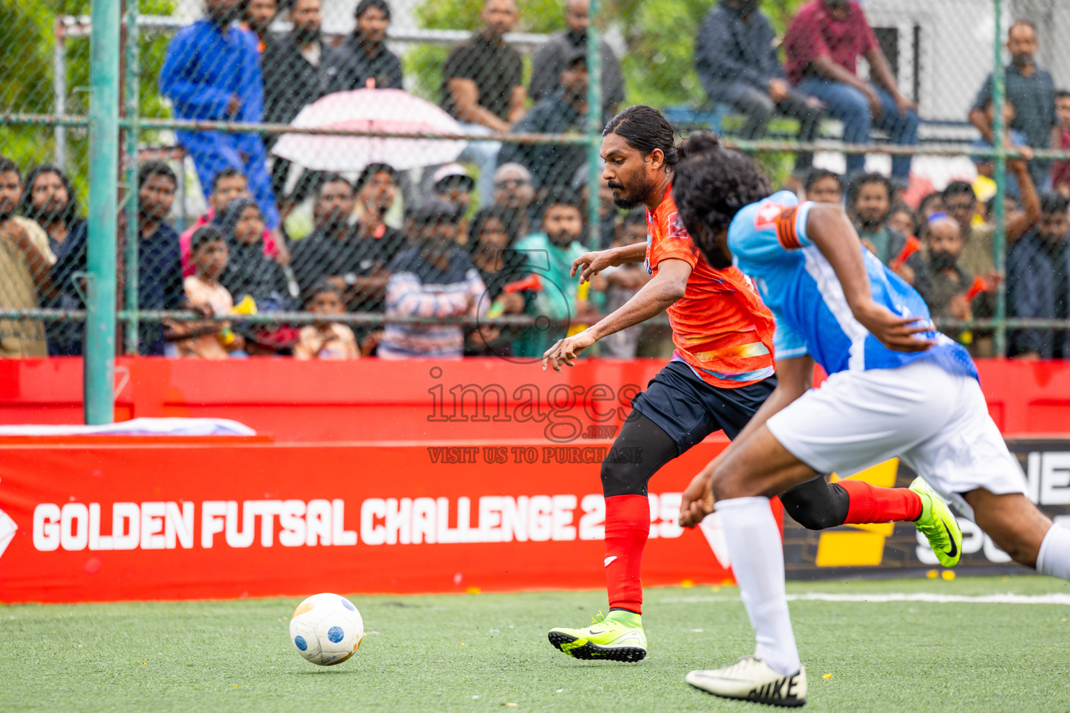 Sh Kanditheemu vs Sh Milandhoo in Day 21 of Golden Futsal Challenge 2025 was held on Saturday , 25th January 2025, in Hulhumale', Maldives.
Photos: Ismail Thoriq / images.mv