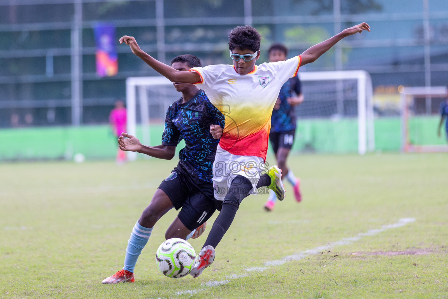 Club Eagles vs Super United Sports (U14) in Day 4 of Dhivehi Youth League 2024 held at Henveiru Stadium on Thursday, 28th November 2024. Photos: Shuu Abdul Sattar/ Images.mv