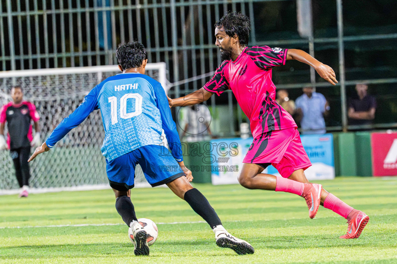 Goalhians VS Foemathi in Day 4 - Fonadhoo Youth Futsal Challenge 2025 held in Fonadhoo Futsal Stadium, L. Fonadhoo, Maldives on Wednesday, 29th October 2025 Photos: Arif Rasheed / images.mv