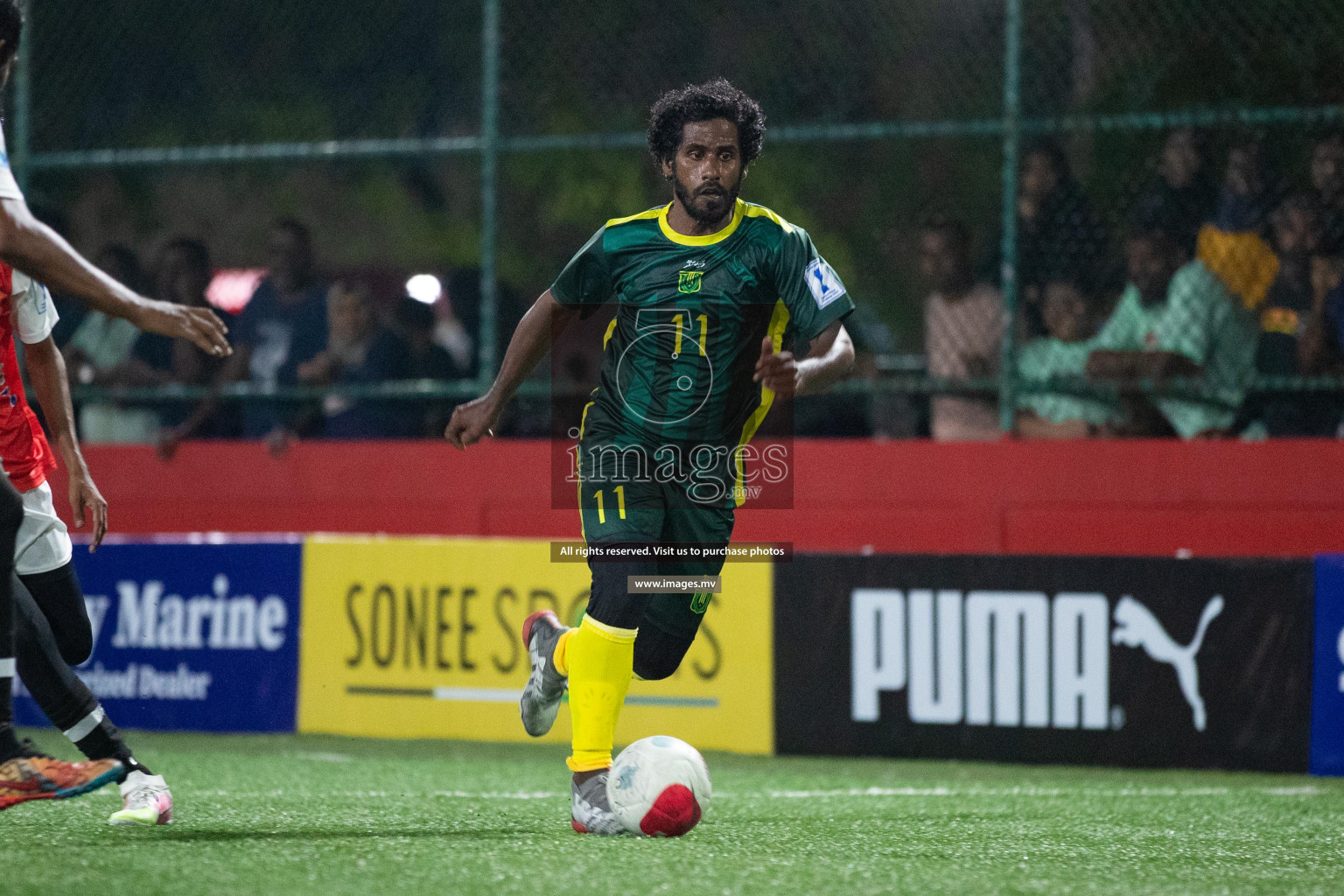 HDh. Vaikaradhoo vs Hdh. Nellaidhoo in Day 3 of Golden Futsal Challenge 2023 on 07 February 2023 in Hulhumale, Male, Maldives