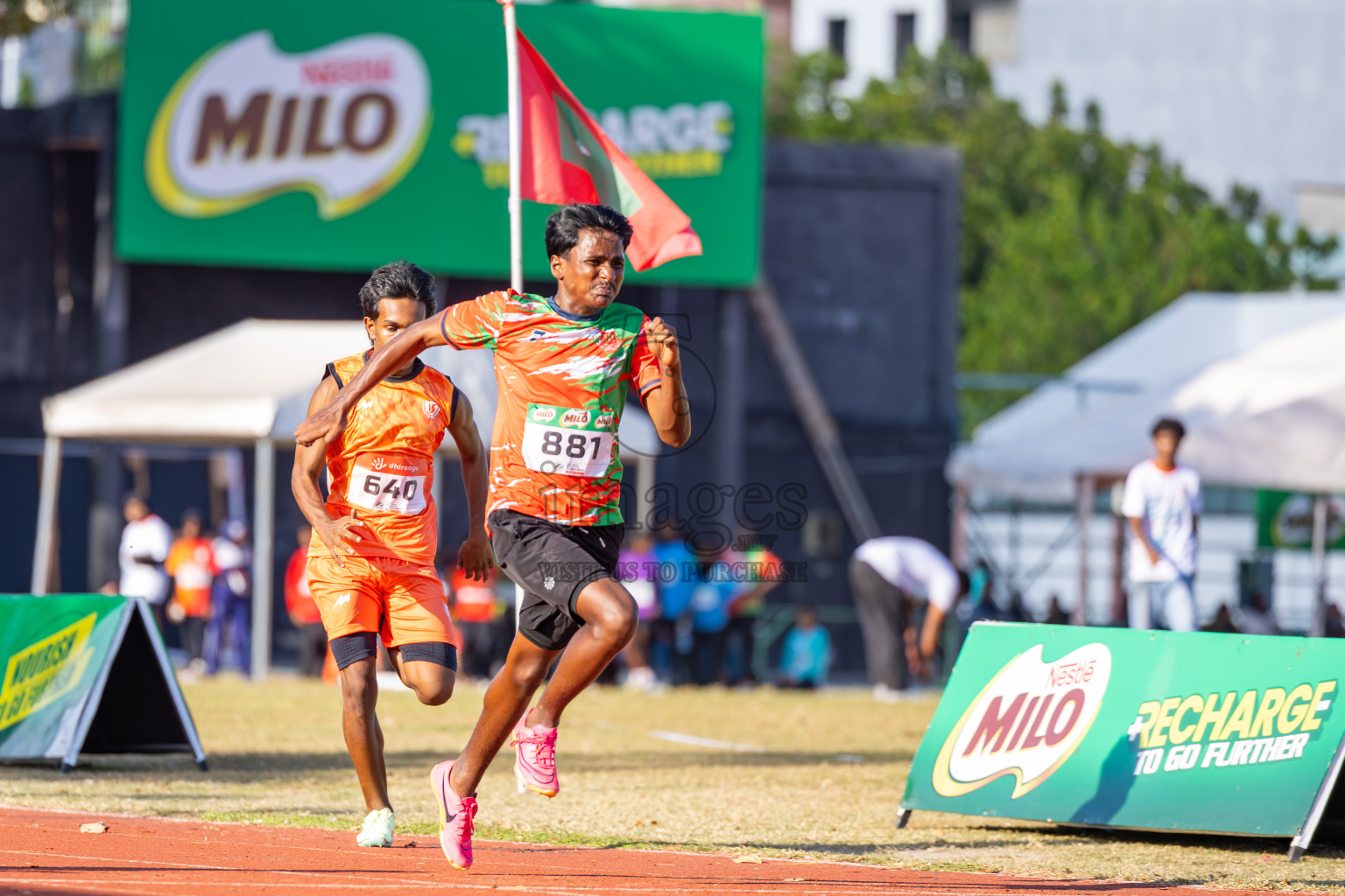Day 1 of Inter-school Athletics Championship 2025 held in Ekuveni Synthetic Track, Male', Maldives on Monday, 06th October 2025. Photos by: Nausham Waheed, Areef, Ismail Thoriq / Images.mv