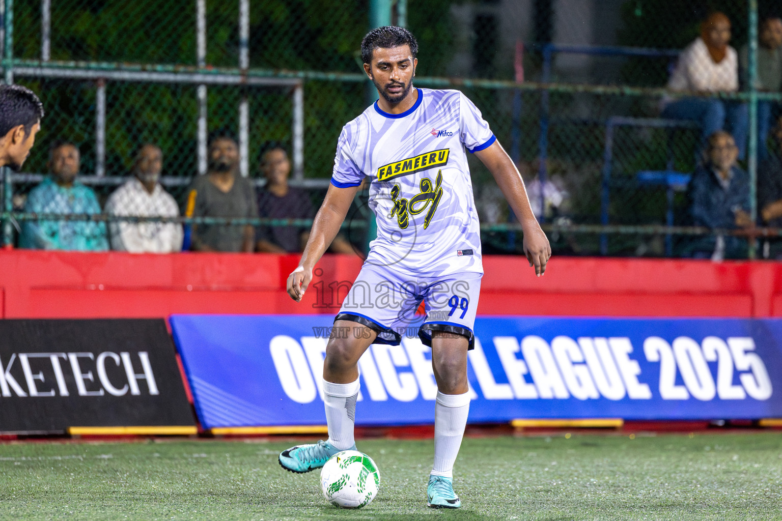 MIFCo vs Medtech in Office League 2025 was held on Sunday, 27th April 2025 in Hulhumale', Maldives. Photos: Ismail Thoriq / images.mv