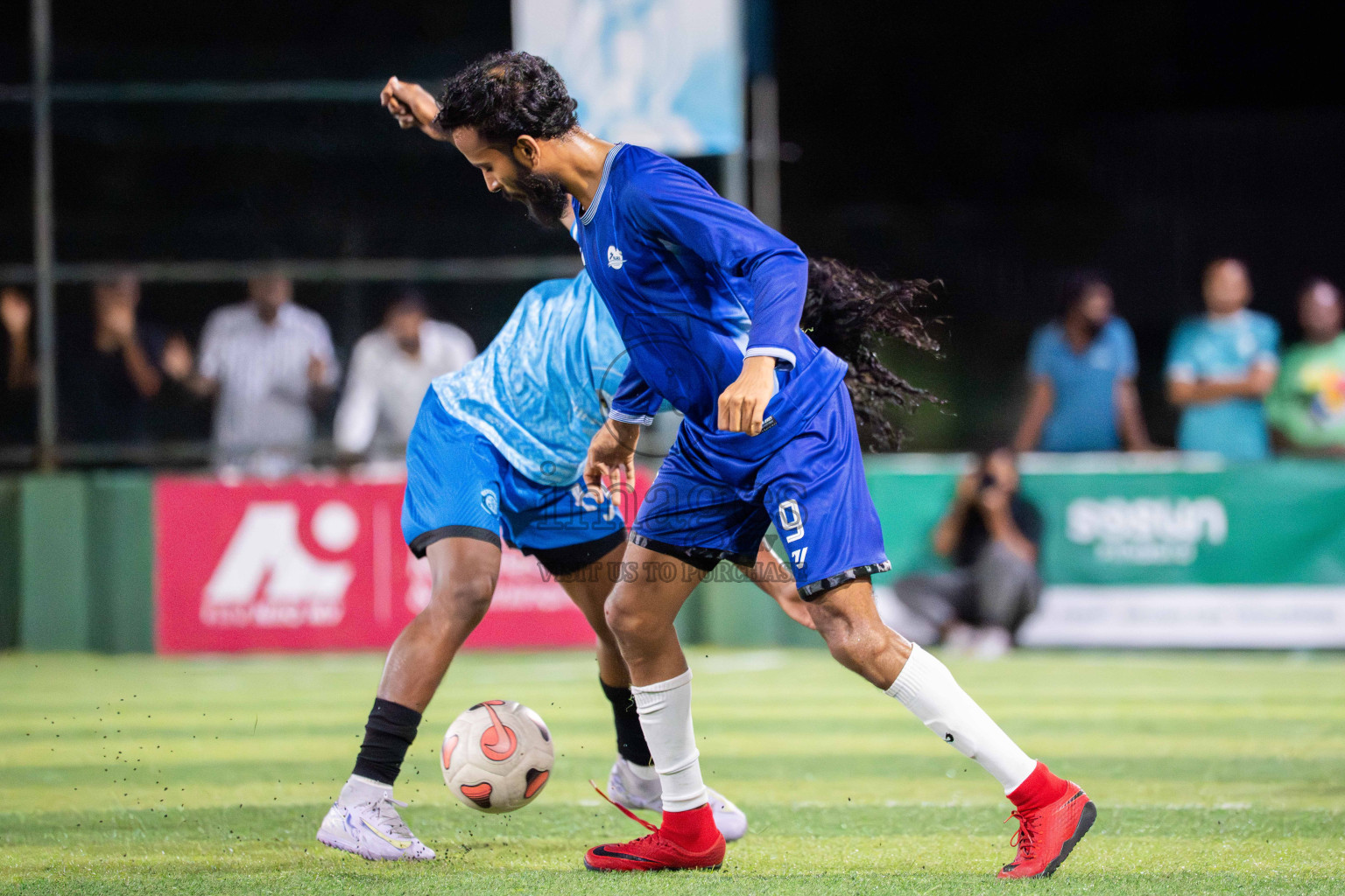 Foemathi VS Laamu Blues in Day 3 - Fonadhoo Youth Futsal Challenge 2025 held in Fonadhoo Futsal Stadium, L. Fonadhoo, Maldives on Tuesdat, 28th October 2025 Photos: Arif Rasheed / images.mv