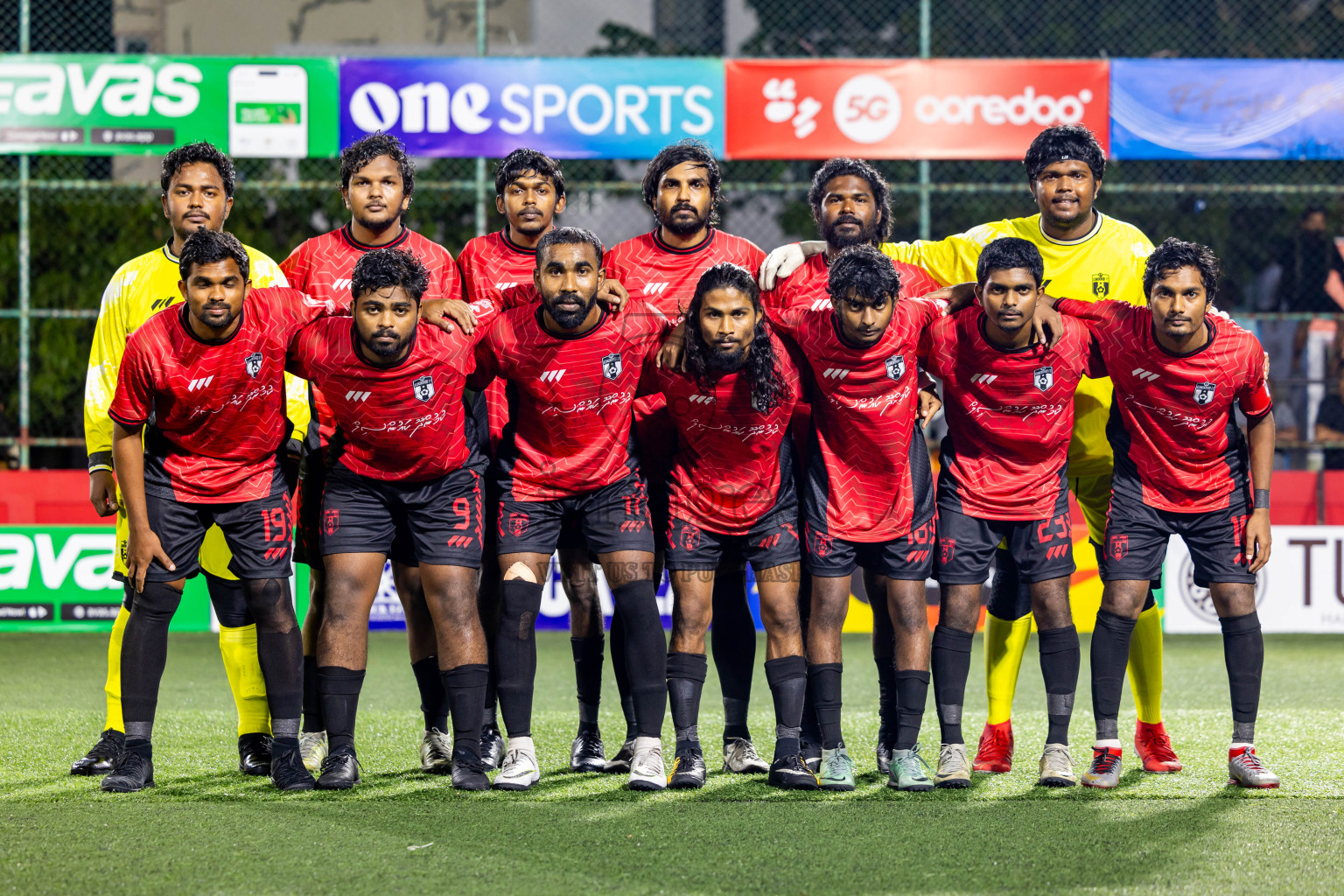 HDH Kumundhoo vs Hdh Vaikaradhoo in Day 5 of Golden Futsal Challenge 2025 on Thursday, 9th January 2025, in Hulhumale', Maldives Photos: Nausham waheed / images.mv