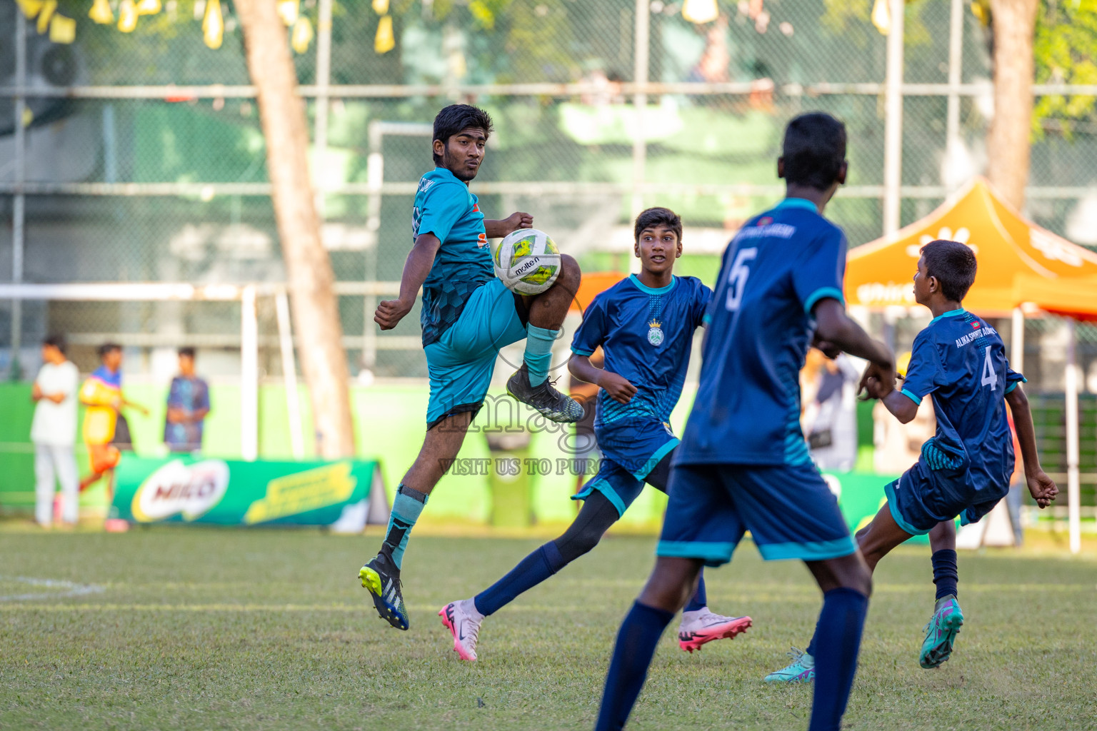 Day 2 of MILO Academy Championship 2024 (U-14) was held in Henveyru Stadium, Male', Maldives on Saturday, 2nd November 2024.
Photos: Ismail Thoriq / Images.mv