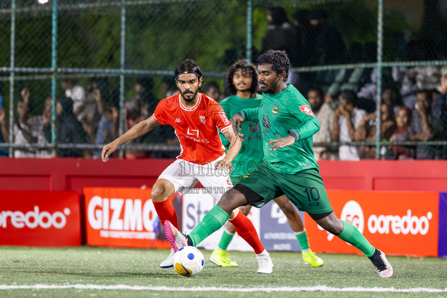 HA Muraidhoo vs HA Vashafaru in Day 9 of Golden Futsal Challenge 2025 was held on Monday, 13th January 2025, in Hulhumale', Maldives
Photos: Ismail Thoriq / images.mv