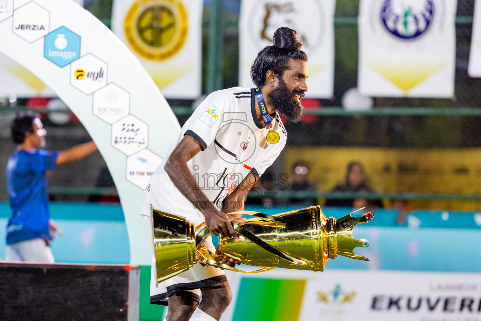 Ifhaams vs Dee Cee Jay SC in Final of Laamehi Dhiggaru Ekuveri Futsal Challenge 2025 was held on Tuesday, 29th July 2025, at Dhiggaru Futsal Ground, Dhiggaru, Maldives Photos: Nausham Waheed  / images.mv