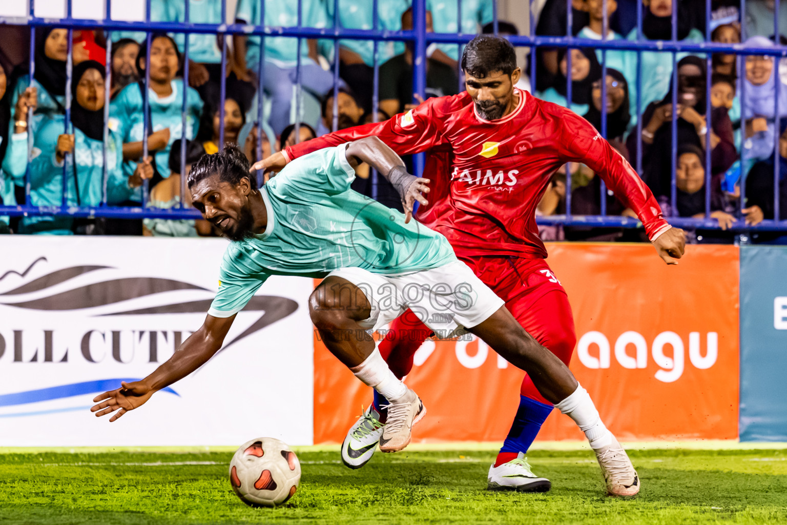 Dhonfan vs Eydhafushi in Day 4 of Better in Baa Futsal Fiesta 2025 Men's division held in B. Eydhafushi, Maldives on Saturday, 8th November 2025. Photos: Nausham Waheed / images.mv