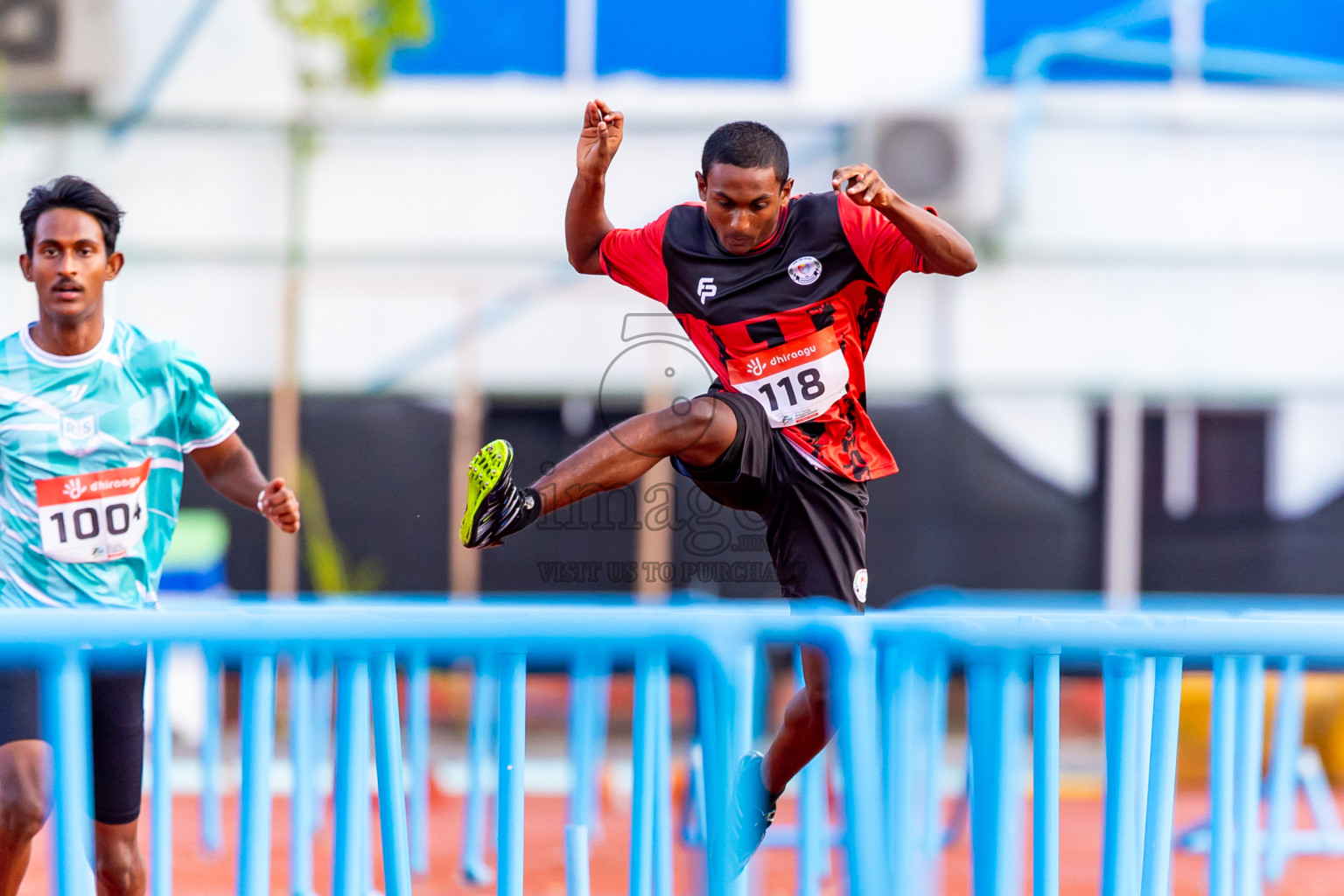 Day 5 of Inter-school Athletics Championship 2025 held in Ekuveni Synthetic Track, Male', Maldives on Saturday, 11th October 2025. Photos by: Nausham Waheed / Images.mv