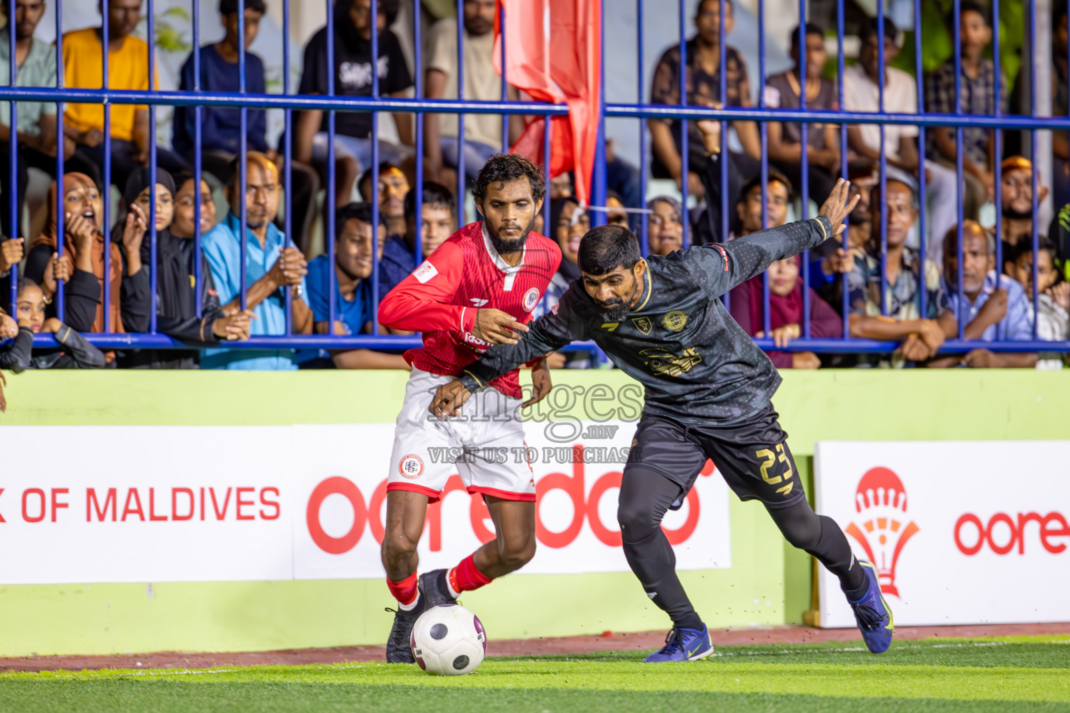 CC Sports Club vs Afro SC in the final of Eydhafushi Futsal Cup 2024 was held on Wednesday , 17th April 2024, in B Eydhafushi, Maldives
Photos: Ismail Thoriq / images.mv