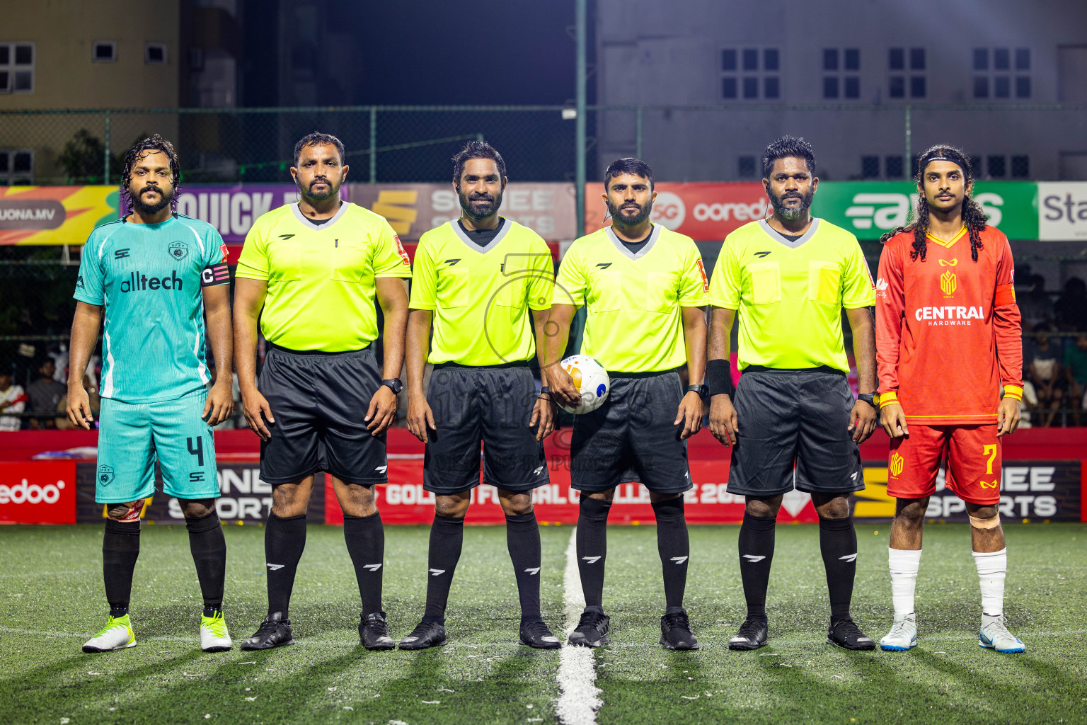 S Feydhoo vs S Meedhoo on Day 20 of Golden Futsal Challenge 2025 was held on Thursday, 23rd January 2025, in Hulhumale', Maldives. Photos: Nausham Waheed / images.mv