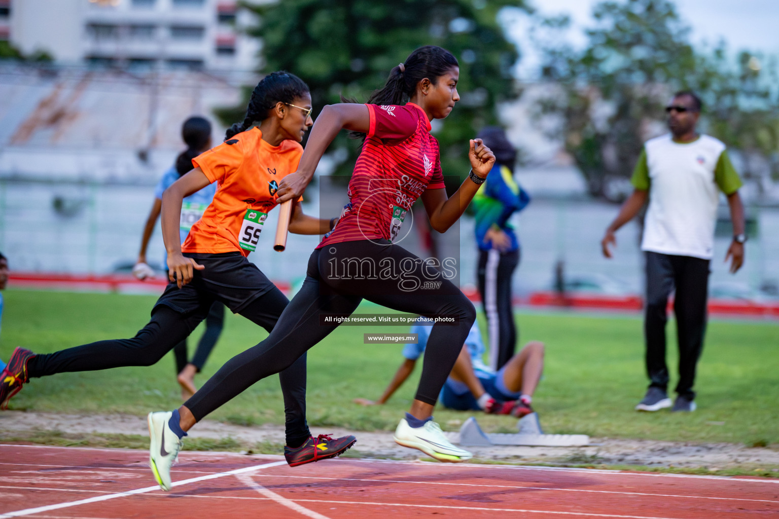 Day 2 of National Athletics Championship 2023 was held in Ekuveni Track at Male', Maldives on Friday, 24th November 2023. Photos: Hassan Simah / images.mv