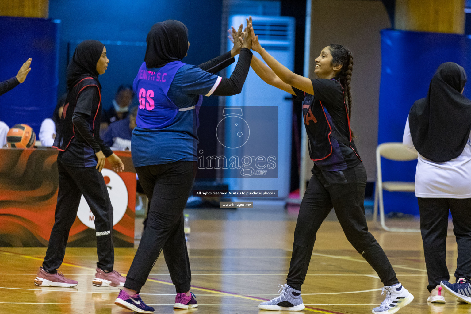 Xenith Sports Club vs Youth United Sports Club in the Milo National Netball Tournament 2022 on 18 July 2022, held in Social Center, Male', Maldives. Photographer: Shuu, Hassan Simah / Images.mv