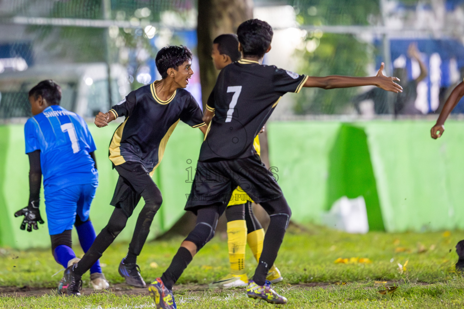 Eagles vs Maziya (U14) in Dhivehi Youth League 2024 - Day 2. Matches held at Henveiru Stadium on 22nd November 2024 , Friday. Photos: Shuu Abdul Sattar/ Images.mv