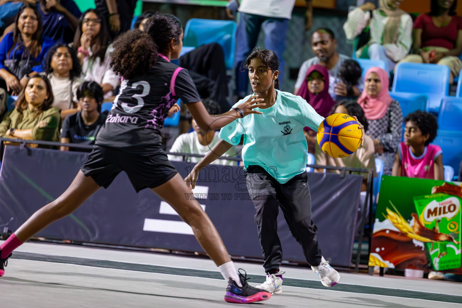 Day 3 of MILO Ramadan 3x3 Challenge 2024 was held in Ekuveni Outdoor Basketball Court at Male', Maldives on Thursday, 14th March 2024.
Photos: Ismail Thoriq / images.mv