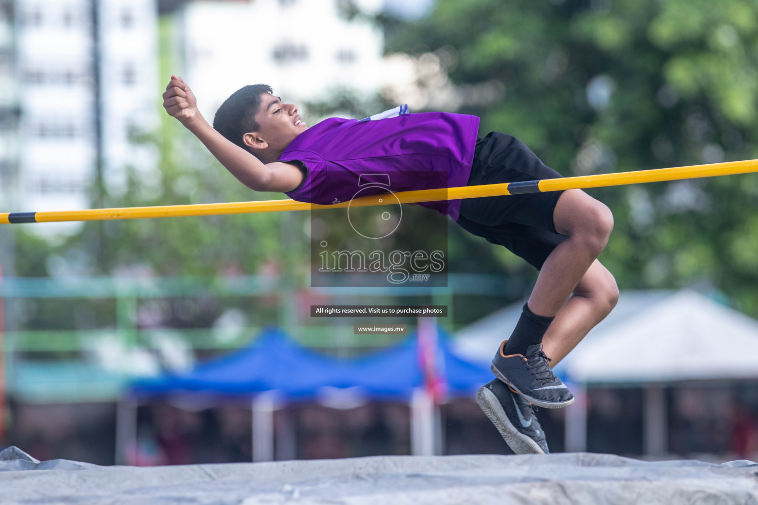 Day 1 of Inter-School Athletics Championship held in Male', Maldives on 22nd May 2022. Photos by: Nausham Waheed / images.mv