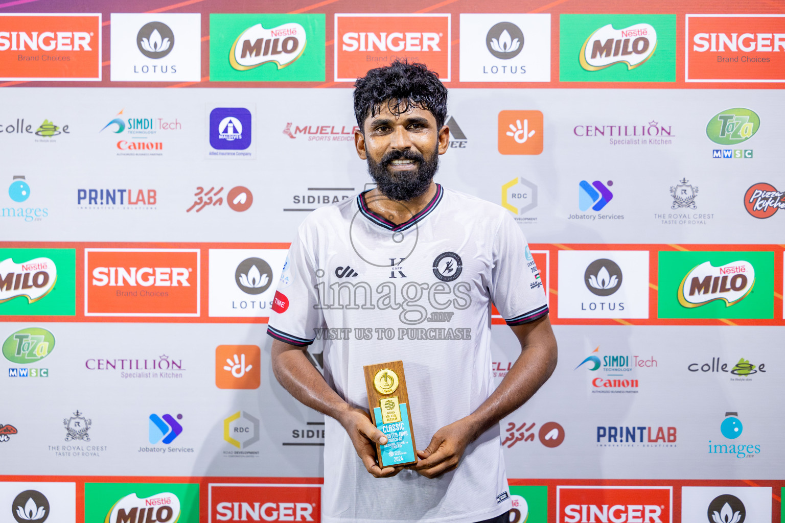 TEAM DJA vs KULHIVARU VUZARA in Club Maldives Classic 2024 held in Rehendi Futsal Ground, Hulhumale', Maldives on Monday, 16th September 2024. Photos: Nausham Waheed / images.mv