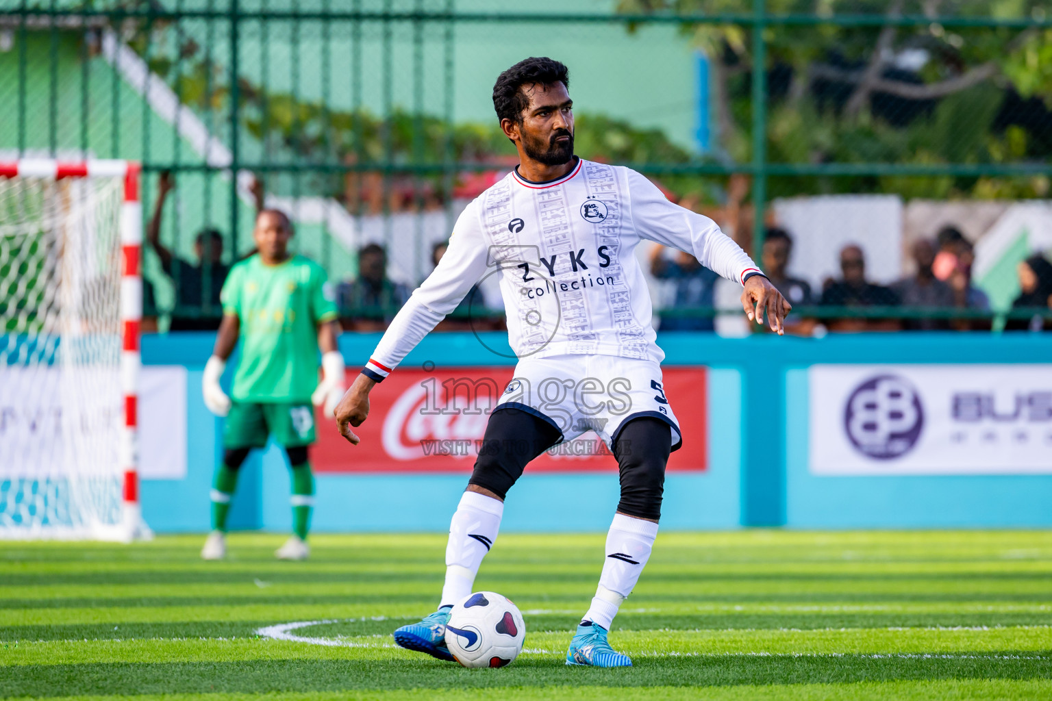 Kovigoani vs Dee Ess Kay in Day 2 of Laamehi Dhiggaru Ekuveri Futsal Challenge 2024 was held on Saturday, 27th July 2024, at Dhiggaru Futsal Ground, Dhiggaru, Maldives Photos: Nausham Waheed / images.mv