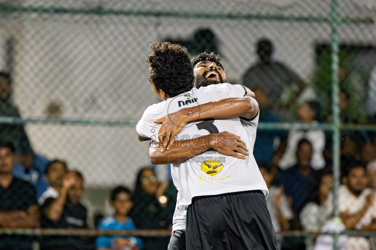 TEAM BADHAHI vs KULHIVARU VUZARA CLUB in the Semi-finals of Club Maldives Classic 2024 held in Rehendi Futsal Ground, Hulhumale', Maldives on Tuesday, 19th September 2024. 
Photos: Ismail Thoriq / images.mv