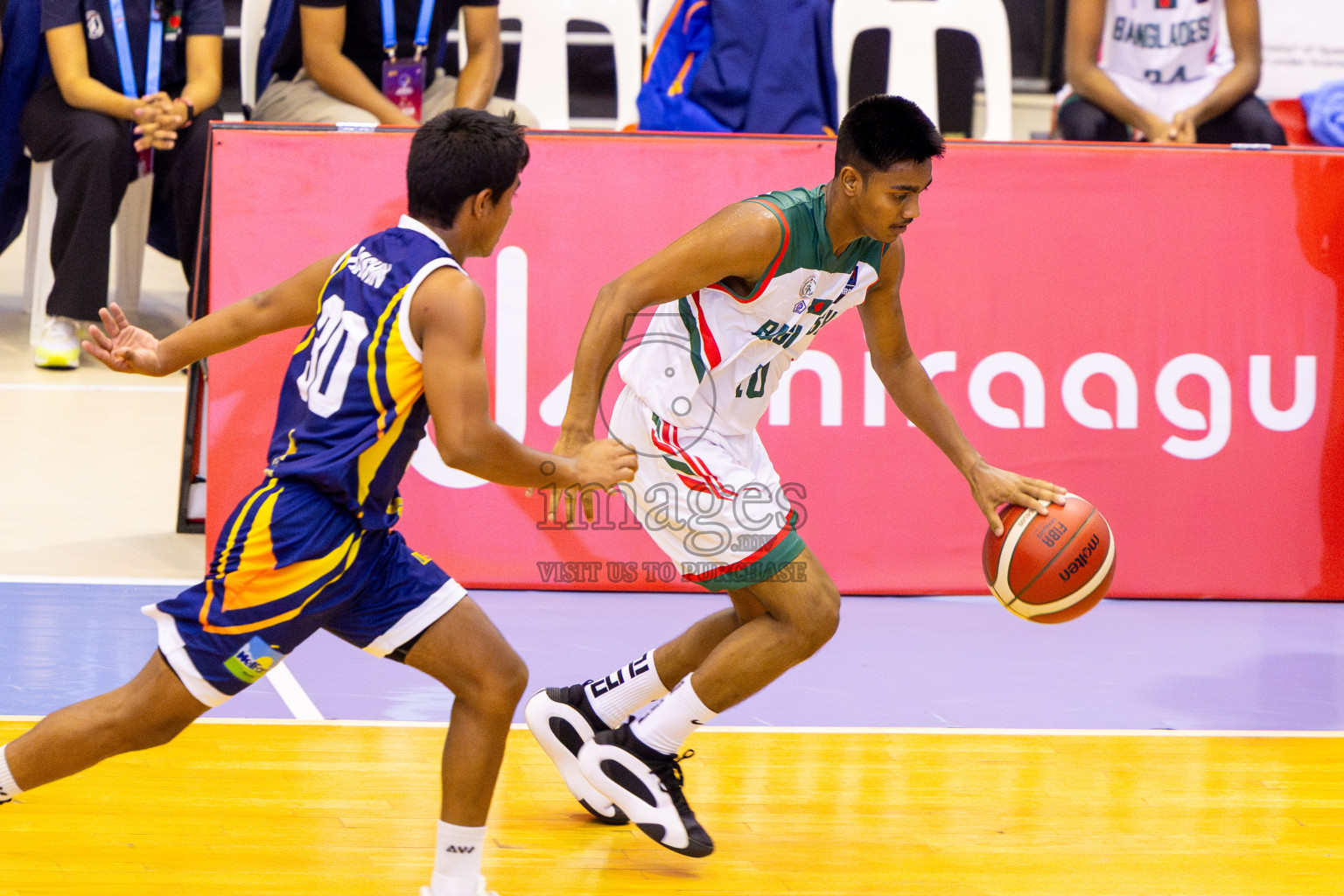 Sri Lanka vs Bangladesh in Day 2 of Under 16 Asian Cup SABA Qualifiers 2025 was held in Social Center, Male', Maldives on Friday, 13th June 2025. Photos: Nausham Waheed / images.mv