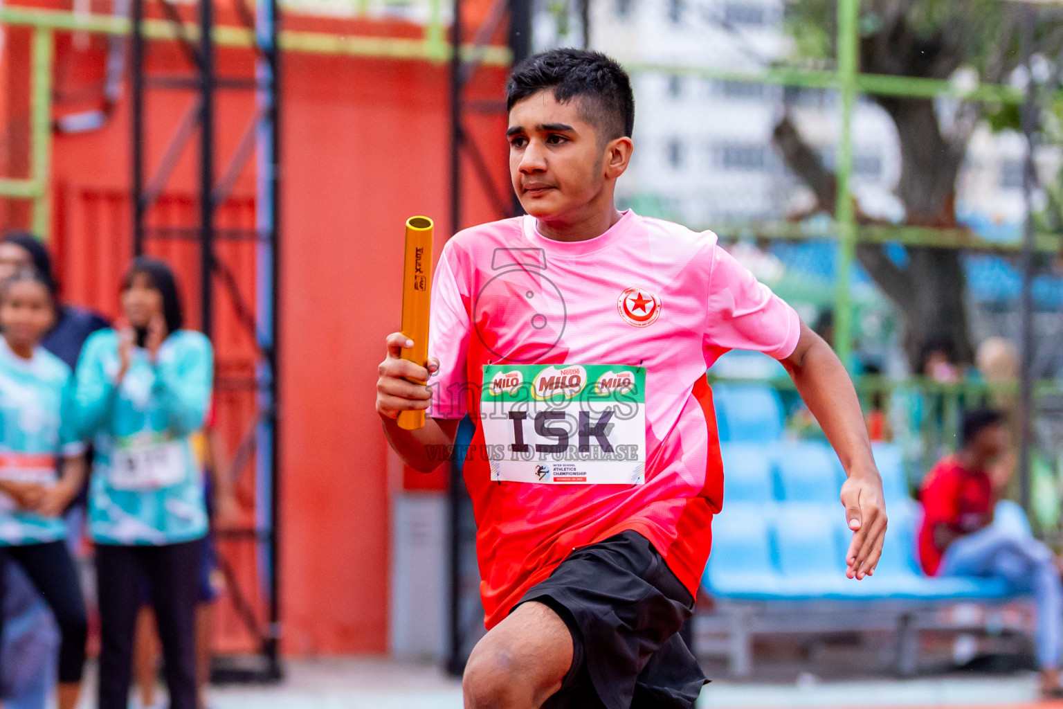 Day 6 of Inter-school Athletics Championship 2025 held in Ekuveni Synthetic Track, Male', Maldives on Sunday, 12th October 2025. Photos by: Nausham Waheed / Images.mv
