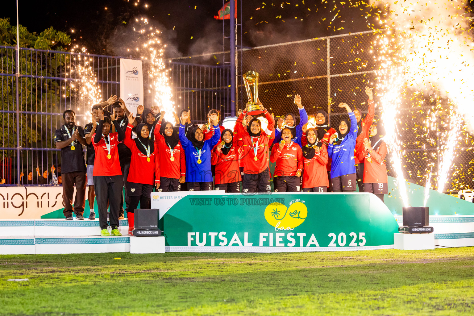 Closing Ceremony of Better in Baa Futsal Fiesta 2025 held in B. Eydhafushi, Maldives on Monday, 17th November 2025. Photos: Nausham Waheed / images.mv