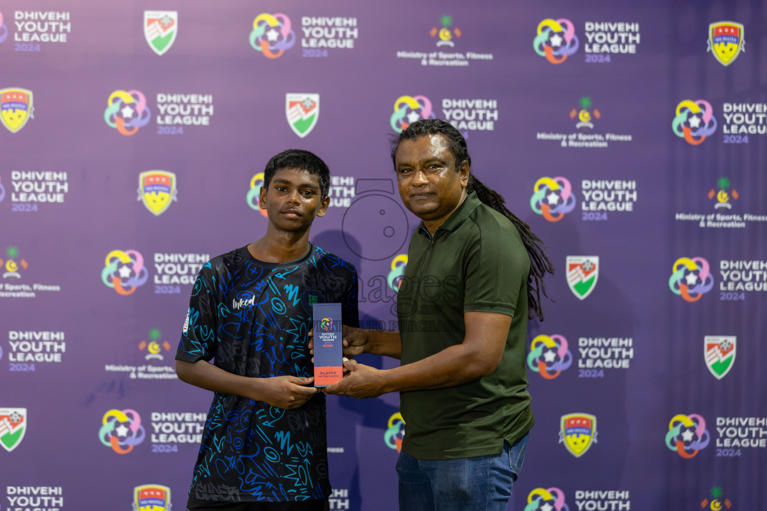 Club Valencia vs Super United Sports (U14) in Day 9 of Dhivehi Youth League 2024 held at Henveiru Stadium on Saturday, 14th December 2024. Photos: Mohamed Mahfooz Moosa / Images.mv