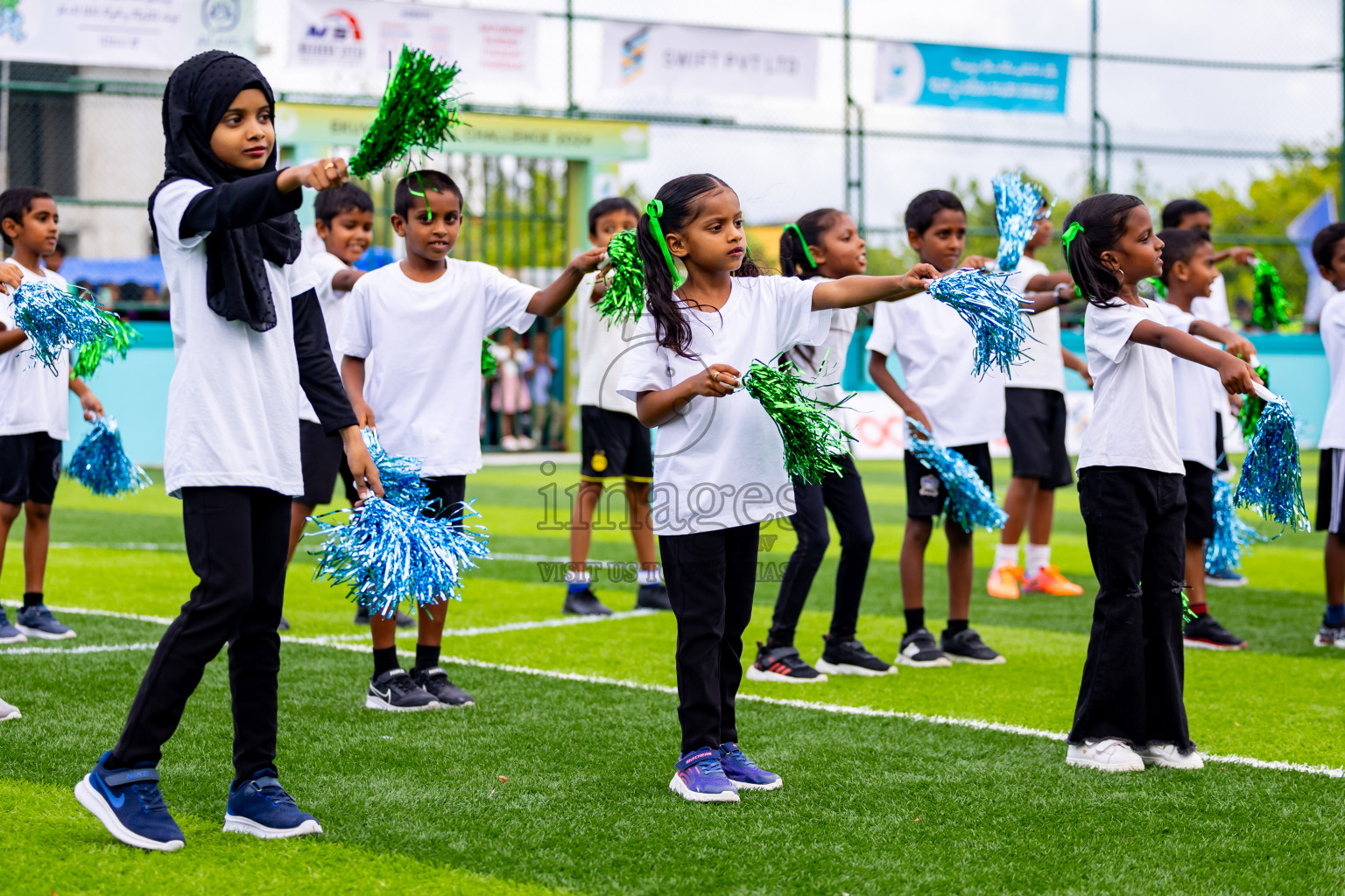 Raiymandhoo FC vs Dee Cee Jay SC in Day 1 of Laamehi Dhiggaru Ekuveri Futsal Challenge 2024 was held on Friday, 26th July 2024, at Dhiggaru Futsal Ground, Dhiggaru, Maldives Photos: Nausham Waheed / images.mv