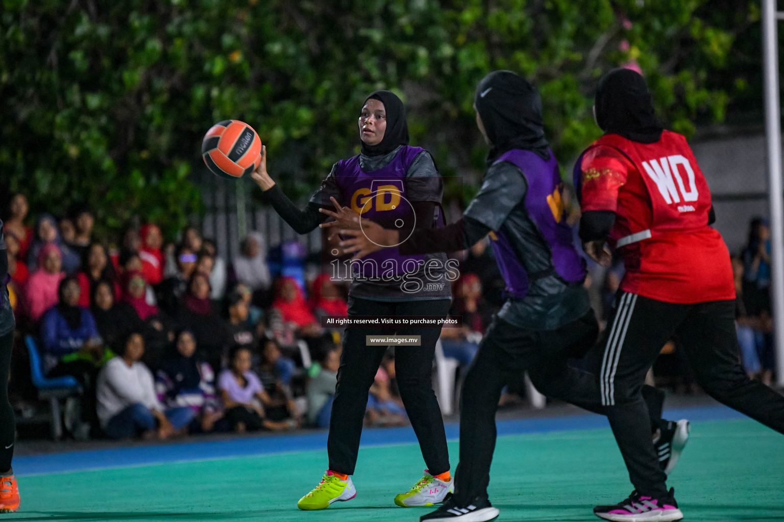 Final of Inter-School Parents Netball Tournament was held in Male', Maldives on 4th December 2022. Photos: Nausham Waheed / images.mv