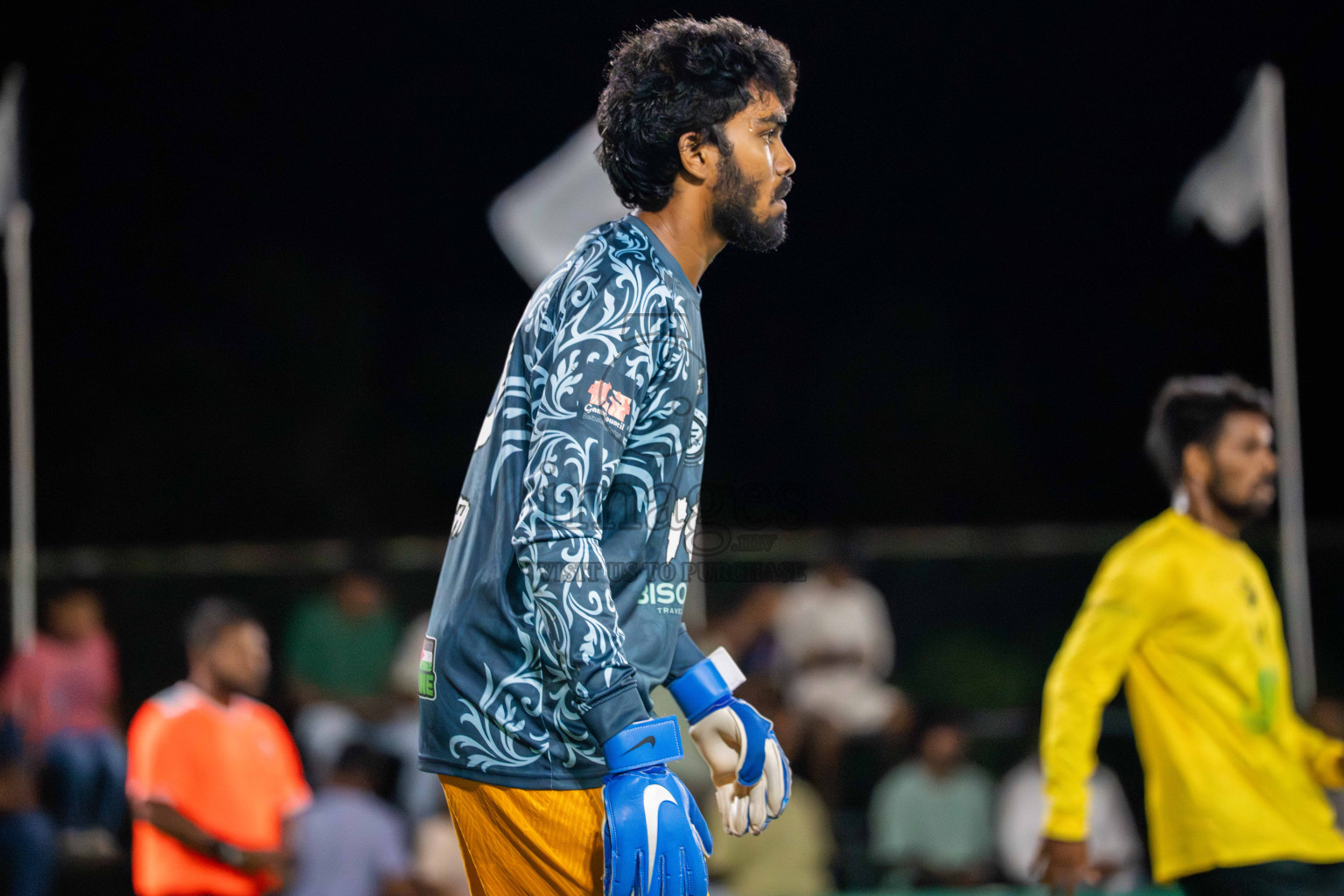Foemathi JR VS Kanmathi SC in Day 3 - Fonadhoo Youth Futsal Challenge 2025 held in Fonadhoo Futsal Stadium, L. Fonadhoo, Maldives on Tuesdat, 28th October 2025 Photos: Arif Rasheed / images.mv