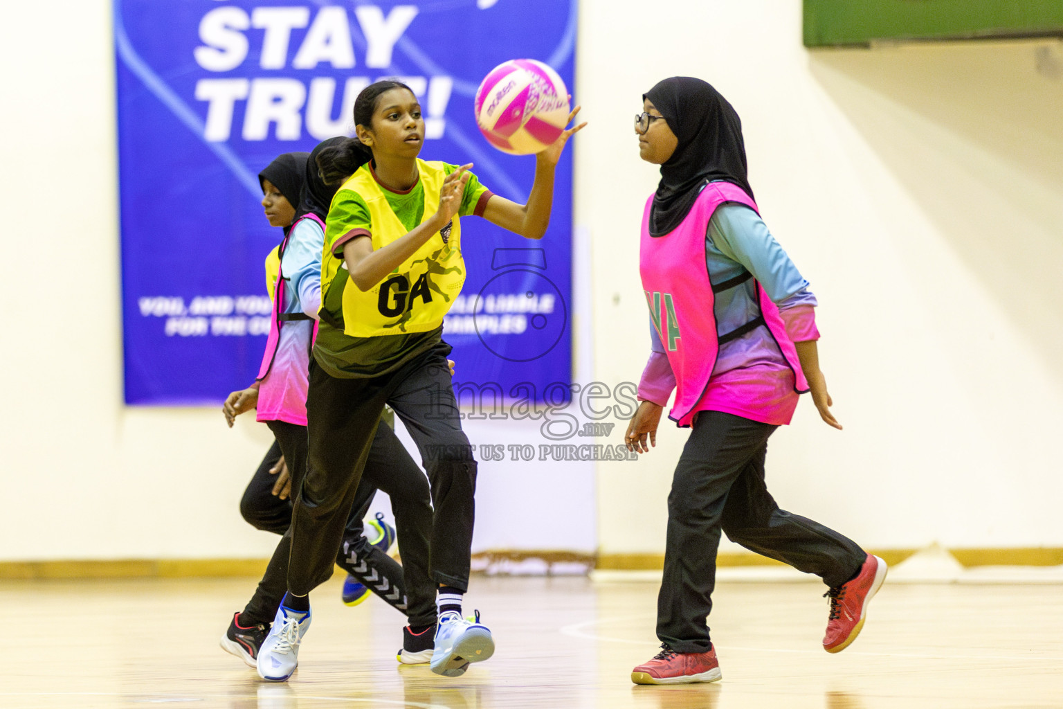 FIONTI Sports Club vs Netkids C in Day 2 of 3rd Junior Championship - Netball association of Maldives, held at Social Center on Monday 20th January 2025 . Photos by Shuu Abdul Sattar