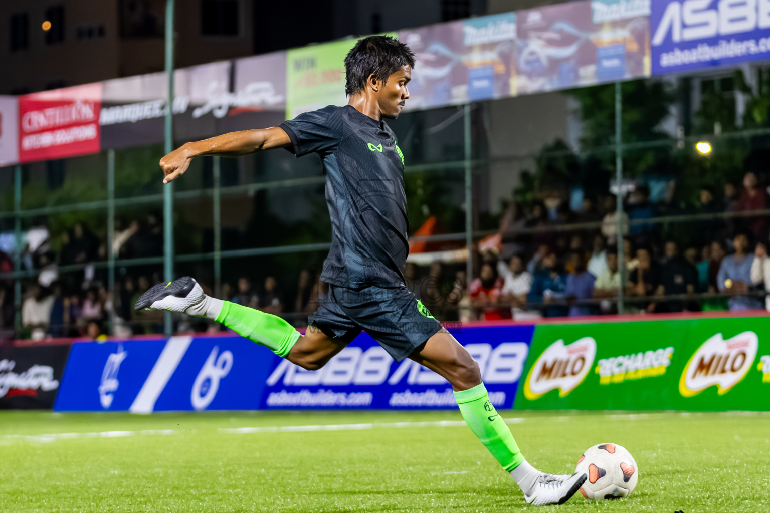 Road Recreation Club vs Joali Maldives in Day 1 of Kings Cup of Club Maldives Cup 2025 held in Rehendi Futsal Ground, Hulhumale', Maldives on Saturday, 30th August 2025. Photos: Yasna Ahmed / images.mv