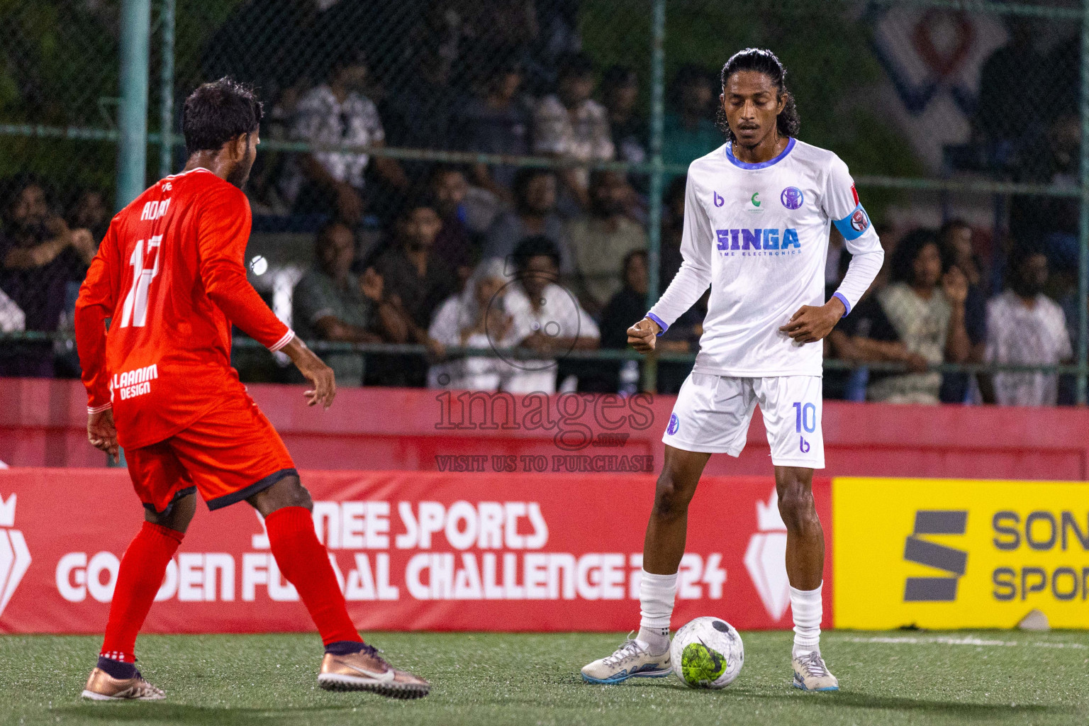 HA Filladhoo vs HA Ihavandhoo in Day 5 of Golden Futsal Challenge 2024 was held on Friday, 19th January 2024, in Hulhumale', Maldives
Photos: Ismail Thoriq / images.mv