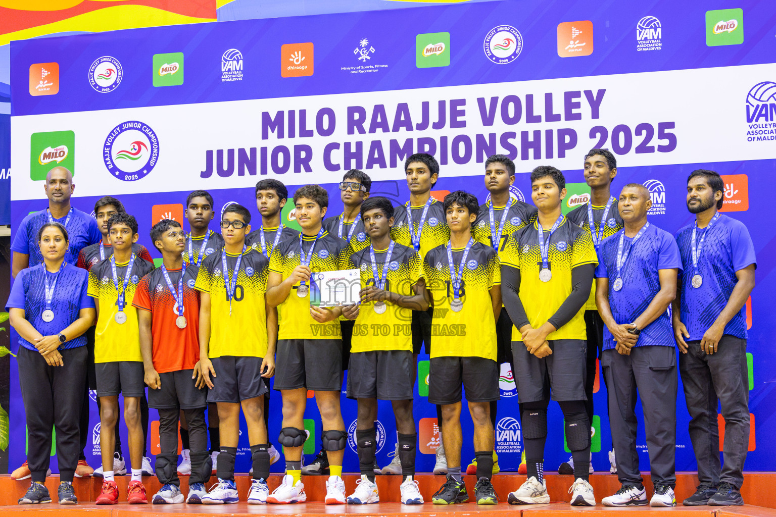 ADh Maamigili vs Male' City in the Finals of MILO Raajje Volley Junior Championship 2025 (U16 Boys) was held in Social Center Indoor Hall, Maldives on Saturday, 27th September 2025. Photos: Ismail Thoriq / images.mv