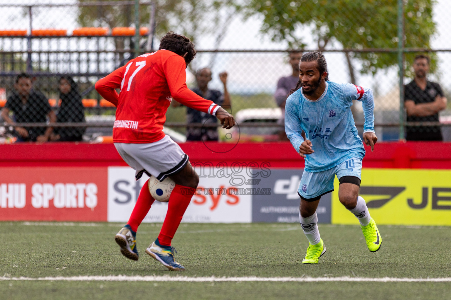 ADh Kunburudhoo VS ADh Dhangethi in Day 6 of Golden Futsal Challenge 2025 on Friday, 6th January 2025, in Hulhumale', Maldives 
Photos: Hassan Simah / images.mv