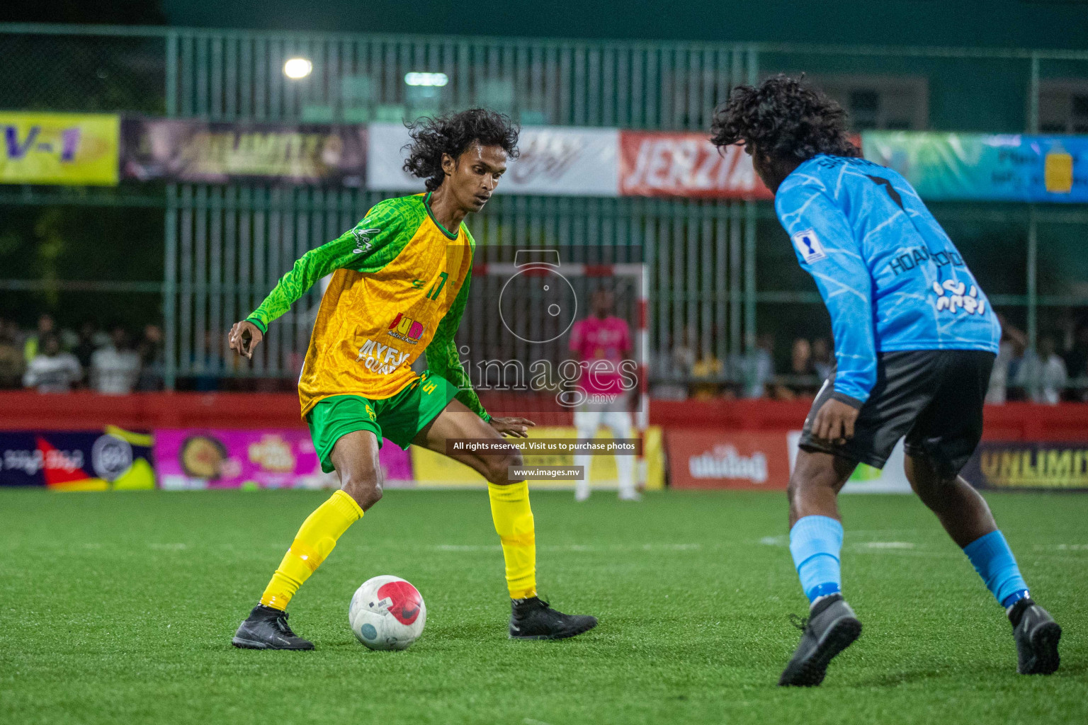 GDh. Hoandedhdhoo vs GDh. Vaadhoo in Day 12 of Golden Futsal Challenge 2023 on 16 February 2023 in Hulhumale, Male, Maldives