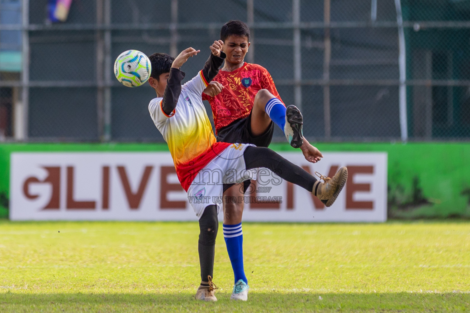 Club Eagles vs Super United Sports (U12) in Day 4 of Dhivehi Youth League 2024 held at Henveiru Stadium on Thursday, 28th November 2024. Photos: Shuu Abdul Sattar/ Images.mv