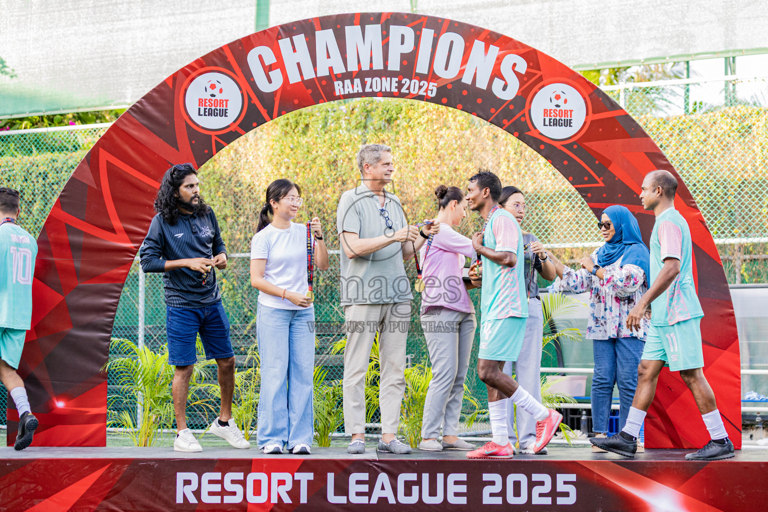 Resort League 2025 Raa Zone - Final Match
Joali vs kothaifaru in Resort League 2025 (Raa Zone) was held on Thursday, 21th august 2025 in JOALI Maldives Resort, Raa Atoll, Maldives. Photos: Areef Adam / images.mv