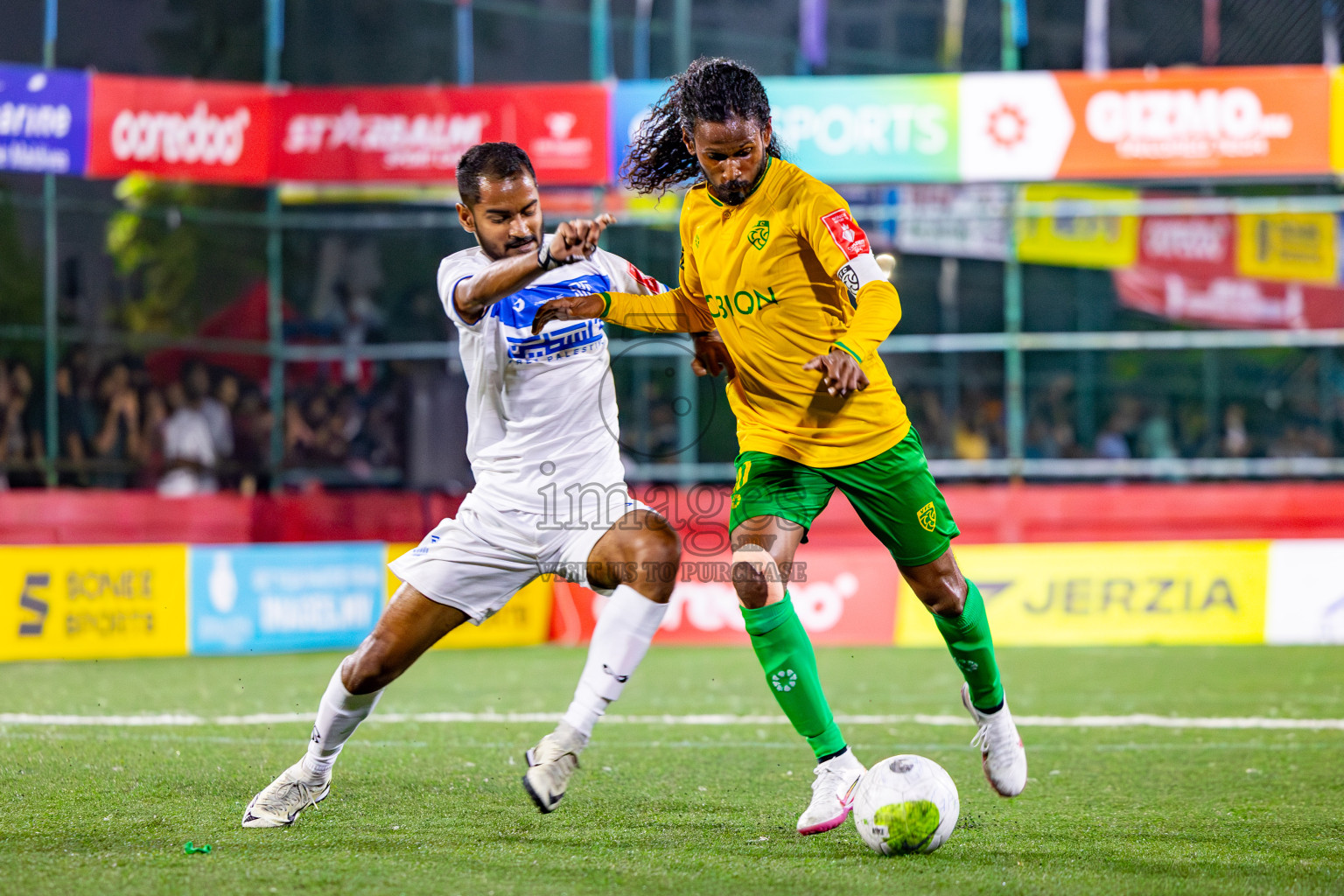 S Hithadhoo vs GDh Vaadhoo on Day 37 of Golden Futsal Challenge 2024 was held on Thursday, 22nd February 2024, in Hulhumale', Maldives
Photos: Mohamed Mahfooz Moosa/ images.mv