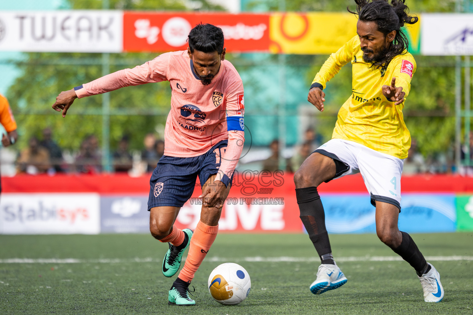 GDh Vaadhoo vs GDh Gadhdhoo in Day 12 of Golden Futsal Challenge 2025 was held on Thursday, 16th January 2025, in Hulhumale', Maldives Photos: Ismail Thoriq / images.mv
