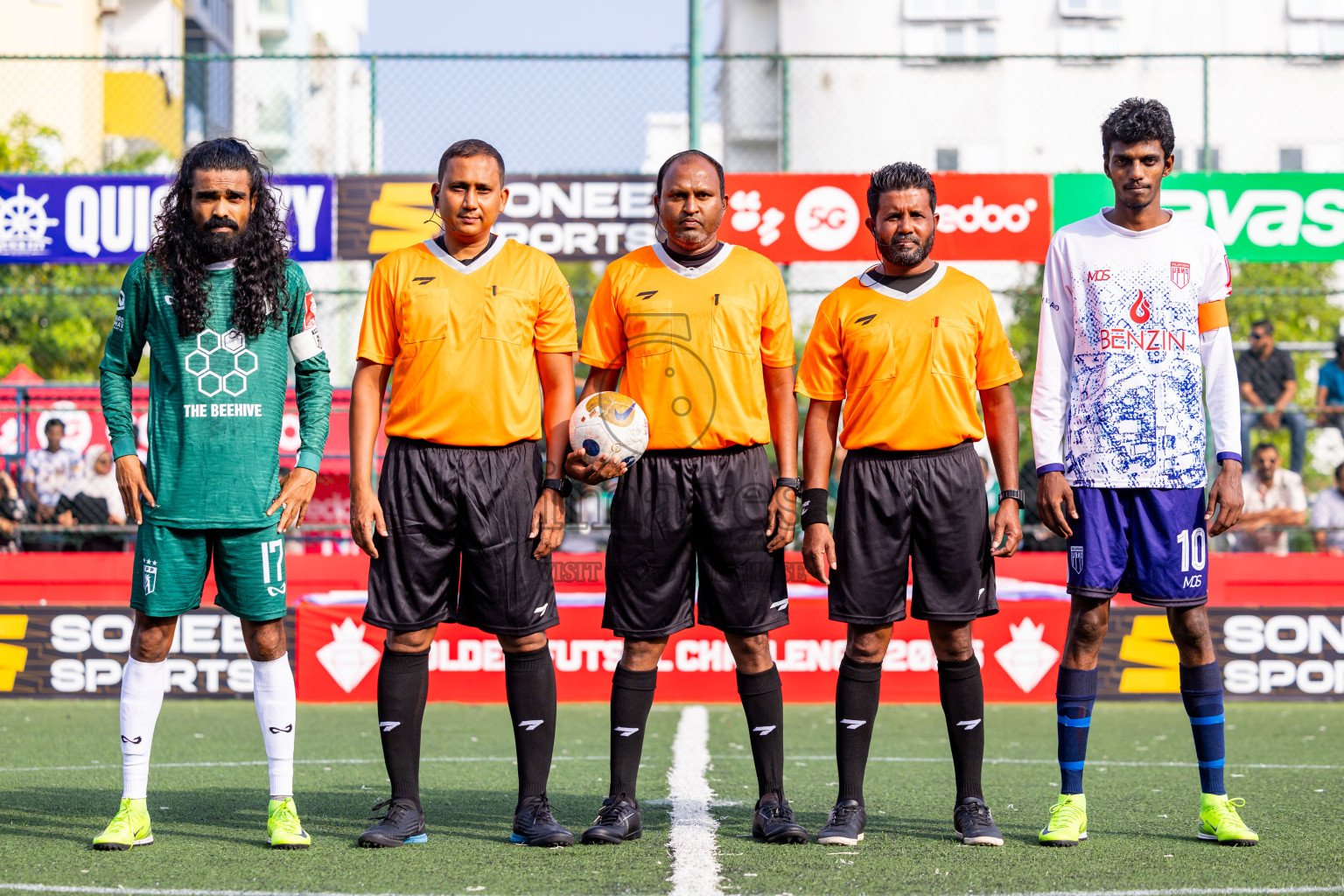 Th Thimarafushi vs Th Vilufushi in Day 14 of Golden Futsal Challenge 2025 was held on Saturday, 18th January 2025, in Hulhumale', Maldives. Photos: Nausham Waheed / images.mv
