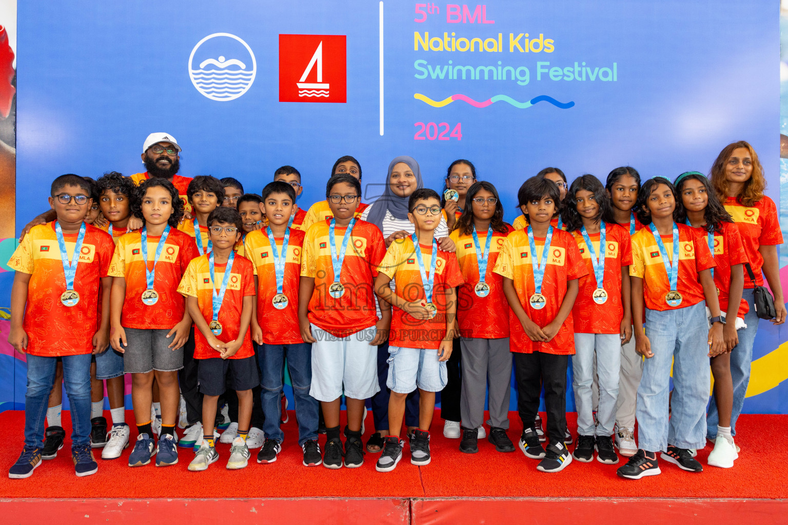 Closing of BML 5th National Swimming Kids Festival 2024 held in Hulhumale', Maldives on Saturday, 23rd November 2024.
Photos: Ismail Thoriq / images.mv