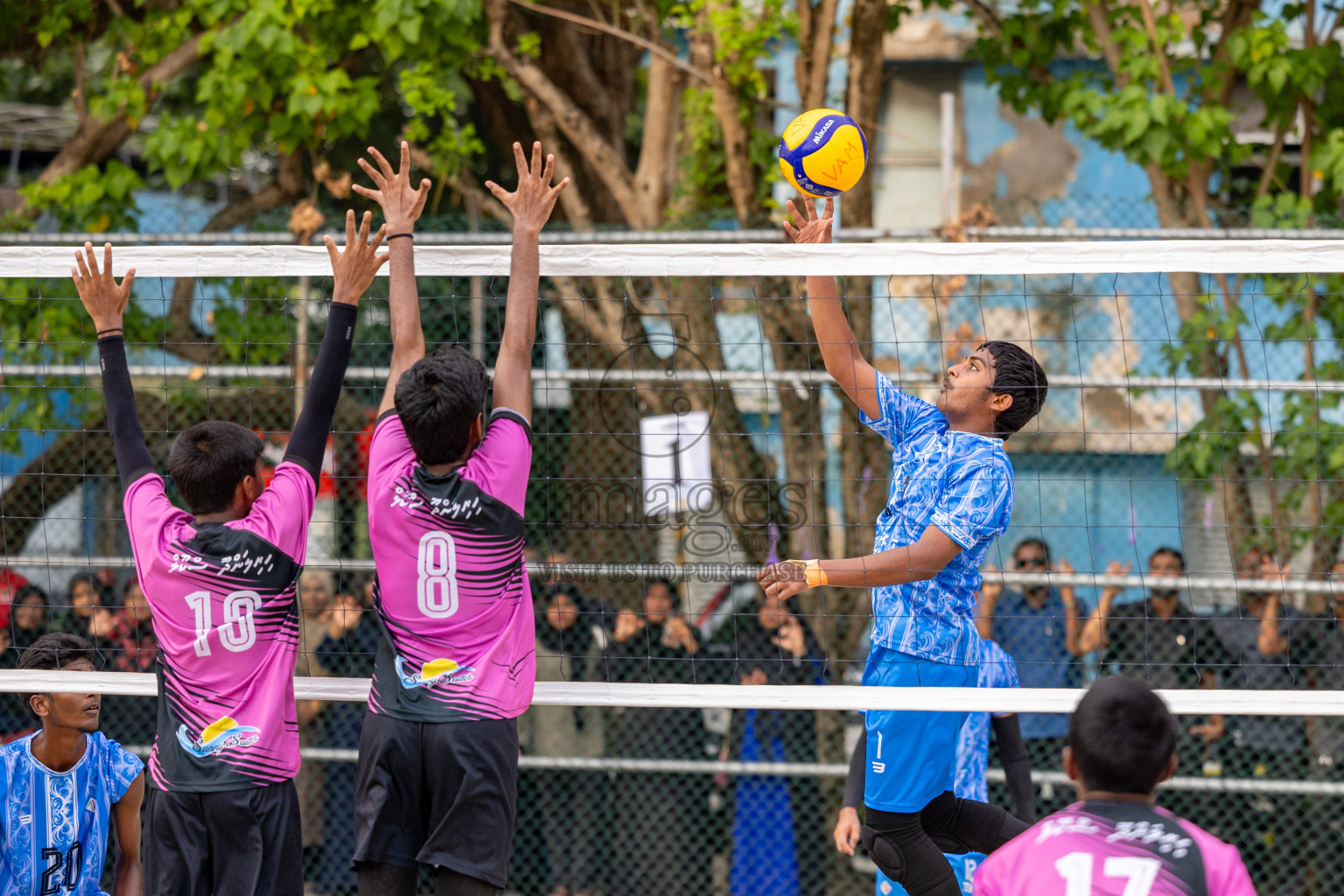 Day 11 of Interschool Volleyball Tournament 2024 was held in Ekuveni Volleyball Court at Male', Maldives on Monday, 2nd December 2024.
Photos: Ismail Thoriq / images.mv