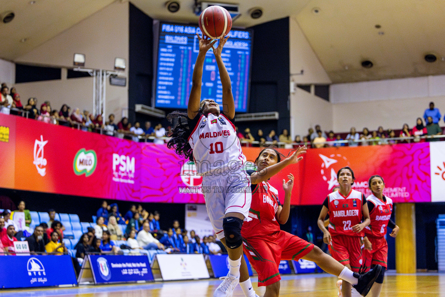 Maldives vs Bangladesh in Day 1 of Under 16 Woman's Asian Cup SABA Qualifiers 2025 was held in Social Center, Male', Maldives on 12th June 2025. Photos: Nausham Waheed / images.mv