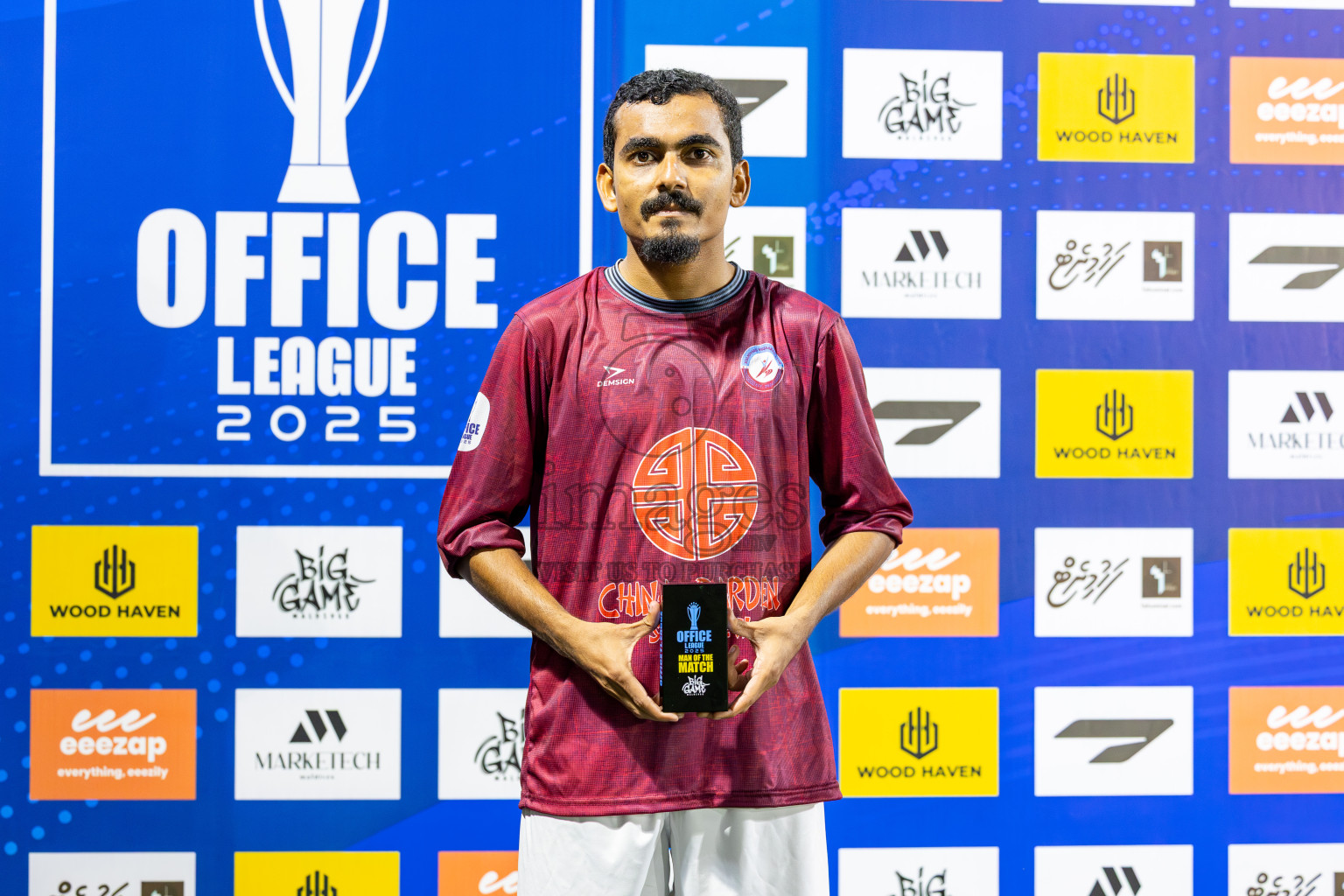 Club Dhaakhilee vs Kulhivaru Vuzaara in Day 3 of Office League 2025 was held on Friday, 18th April 2025 in Hulhumale', Maldives.
Photos: Ismail Thoriq / images.mv