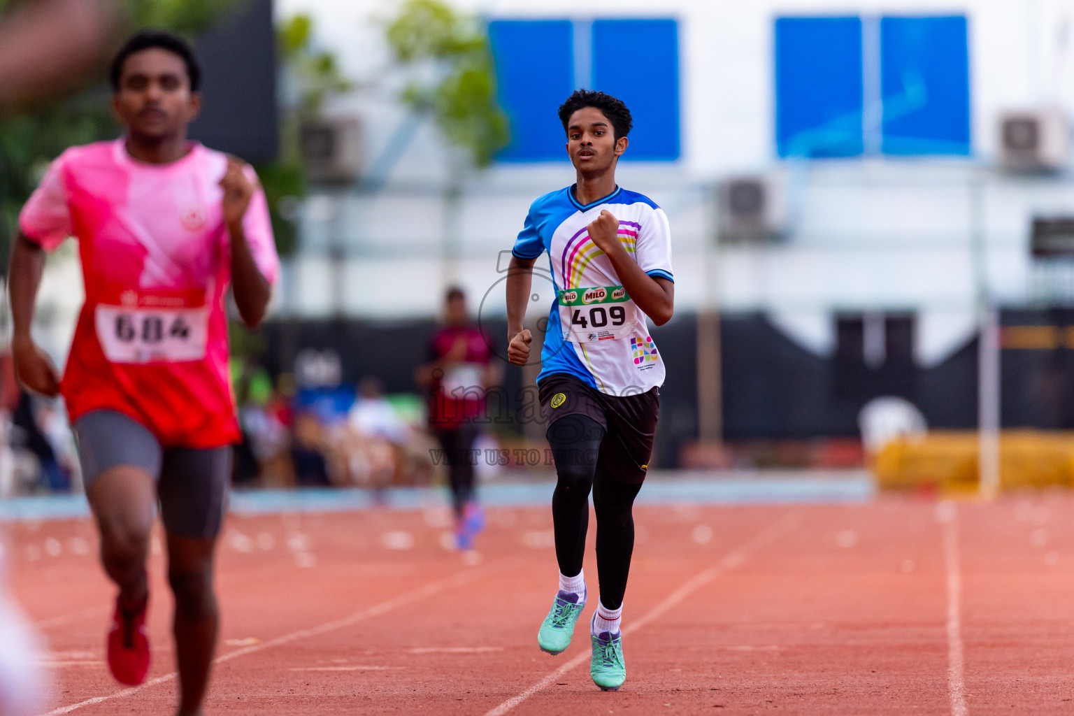 Day 1 of Inter-school Athletics Championship 2025 held in Ekuveni Synthetic Track, Male', Maldives on Monday, 06th October 2025. Photos by: Nausham Waheed / Images.mv