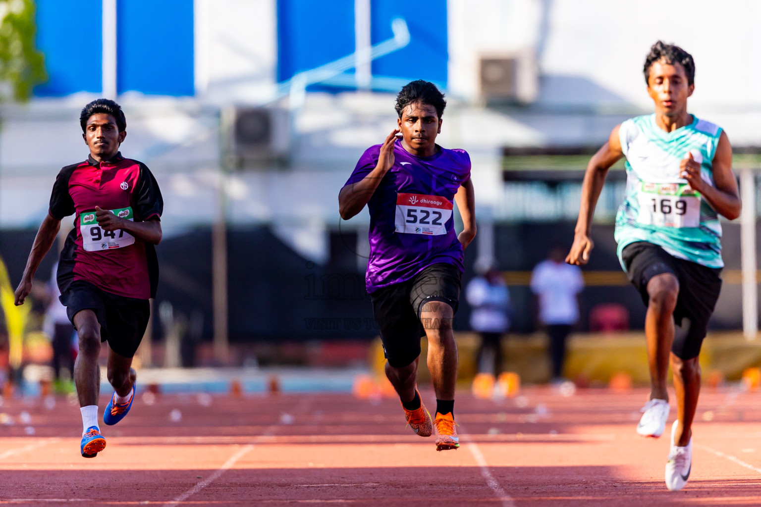 Day 1 of Inter-school Athletics Championship 2025 held in Ekuveni Synthetic Track, Male', Maldives on Monday, 06th October 2025. Photos by: Nausham Waheed / Images.mv