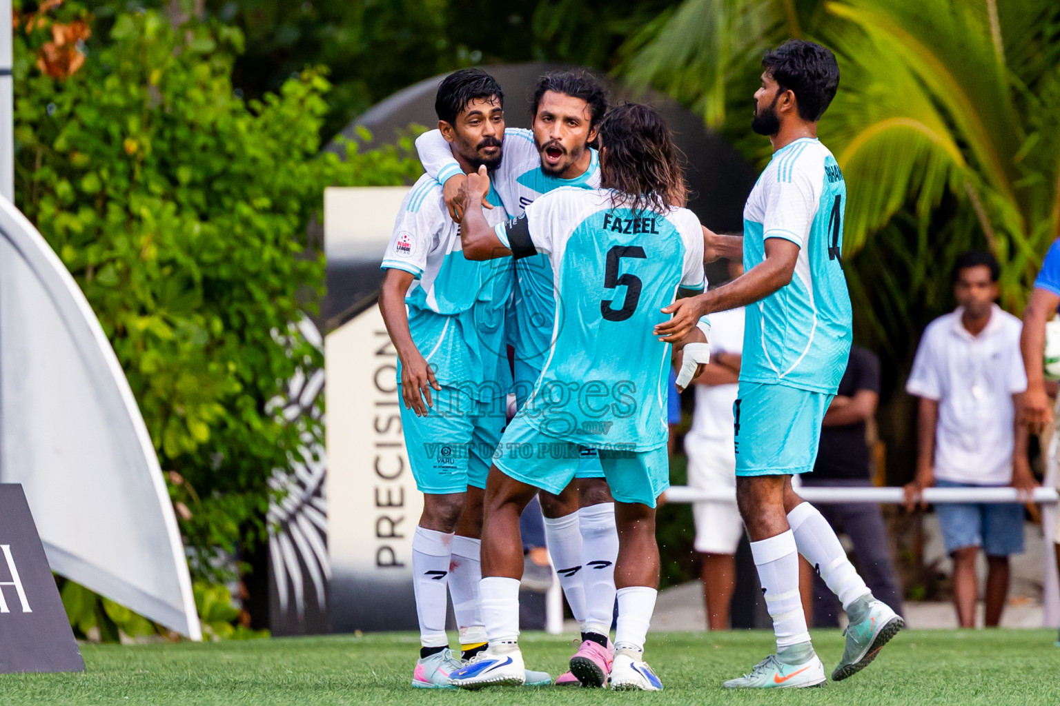 Varu vs Bandos in Semi Finals of Resort League 2025 (North Male Zone) was held on Wednesday, 24th September 2025 in One And Only Reethi Rah Maldives Resort, Photos: Nausham Waheed / images.mv