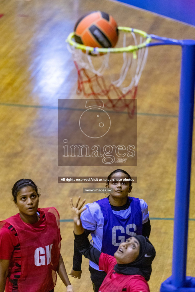 Lorenzo Sports Club vs Vyansa in the Milo National Netball Tournament 2022 on 18 July 2022, held in Social Center, Male', Maldives. Photographer: Shuu, Hassan Simah / Images.mv