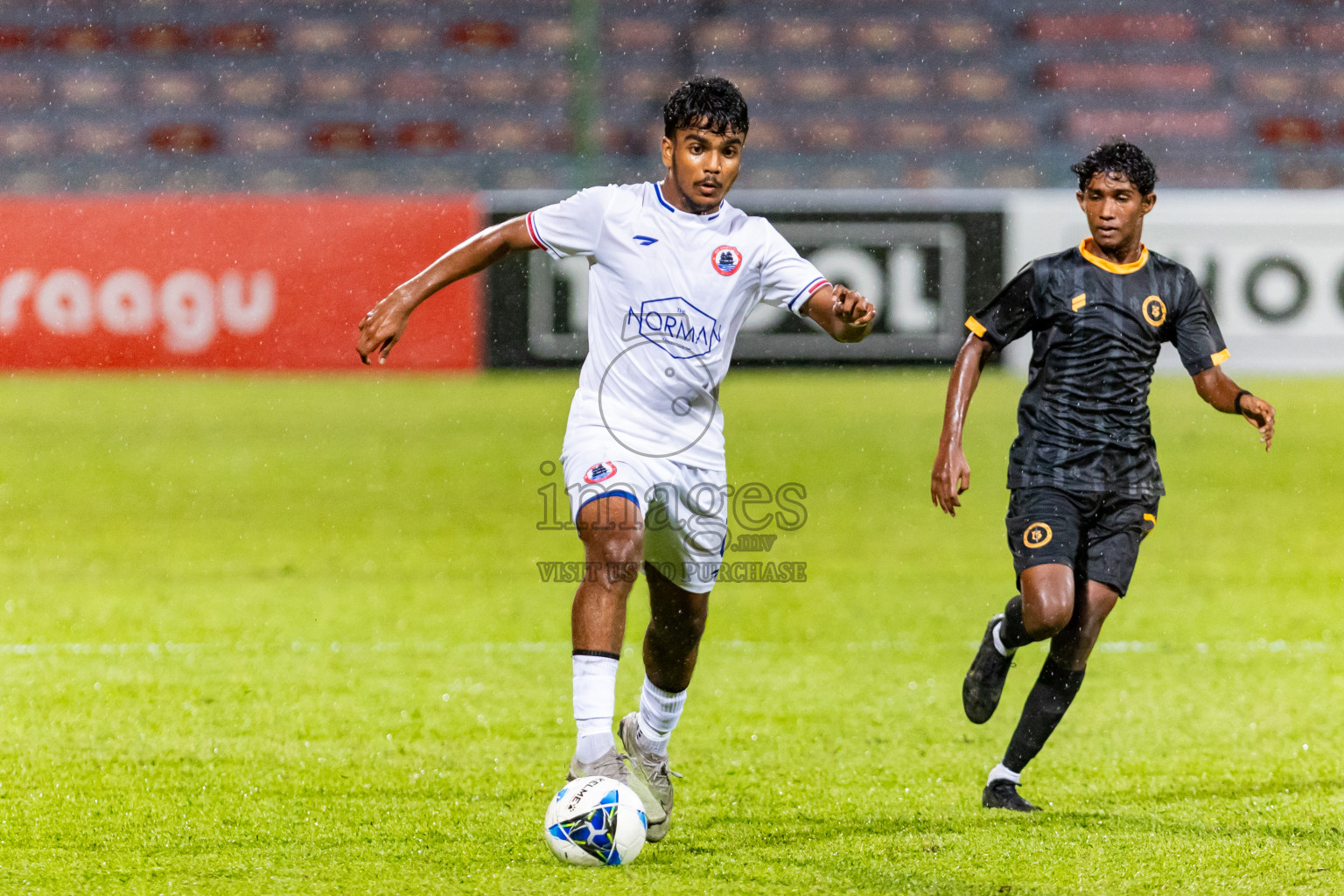 Odi Sports Club vs Buru Sports Club in Day 5 of Under 19 Youth Championship 2024 was held at National Stadium in Male', Maldives on Sunday, 23rd June 2024. Photos: Nausham Waheed / images.mv